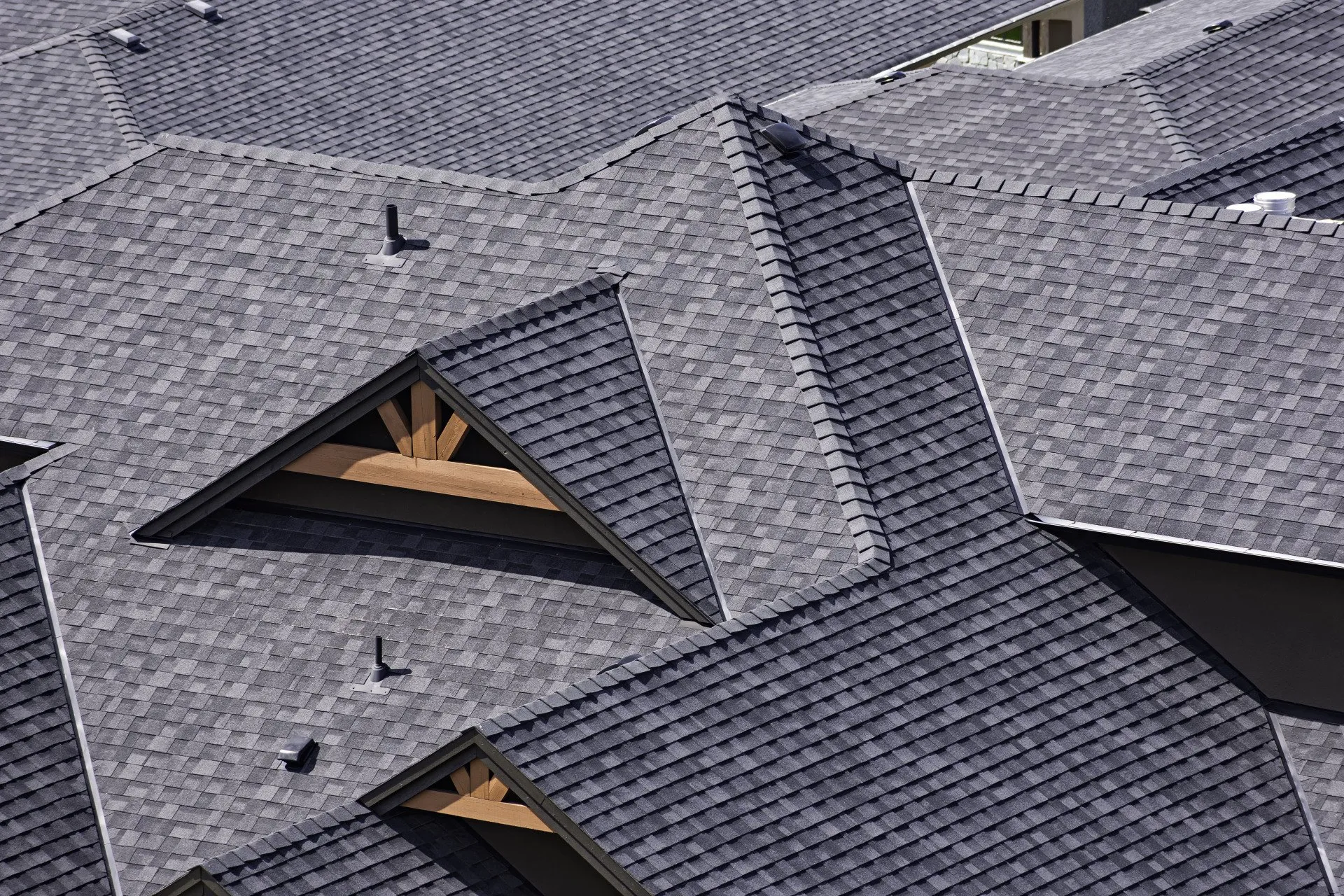 Why More & More Are Investing In Their Roofing